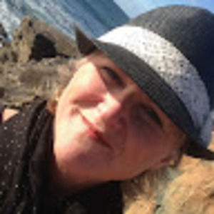 Meet your Posher, Deb